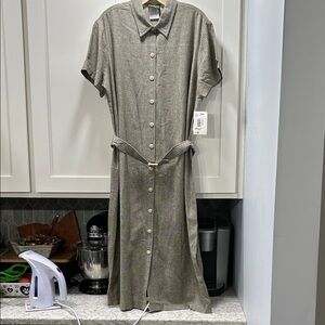 Vintage Southern Lady Elegant Olive Belted Button-Down Dress NOS